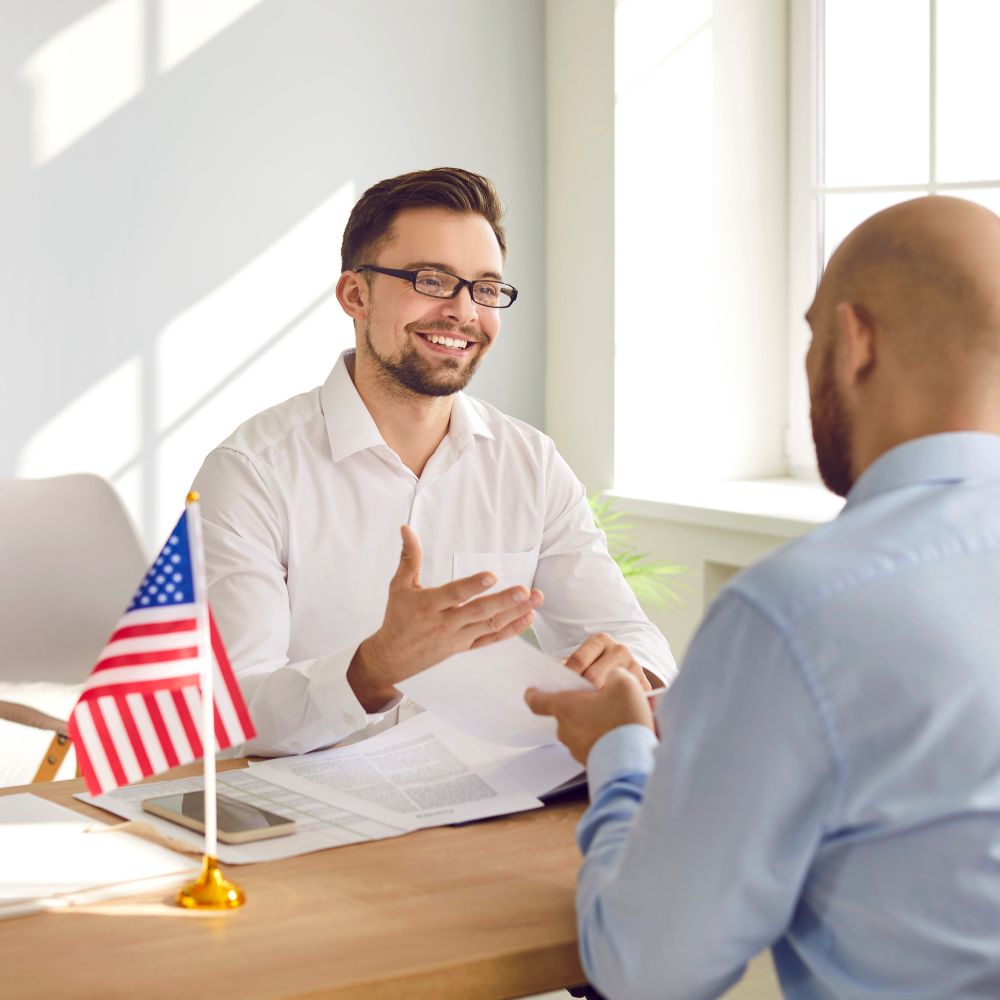 Buổi phỏng vấn visa du lịch Mỹ tại Lãnh sự quán. Buổi phỏng vấn visa du lịch Mỹ tại Lãnh sự quán.